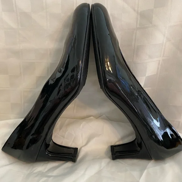 Stuart Weitzman Black Heels Patent Leather, Women’s Size 10M - Picture 8 of 15